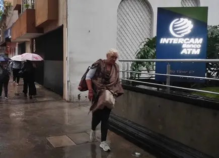 Actualizan multa a bancos por lavado