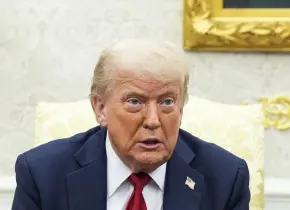 Diagnostican a Donald Trump insuficiencia venosa crónica