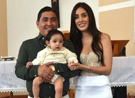 LORENZO RECIBE ELBAUTISMO
