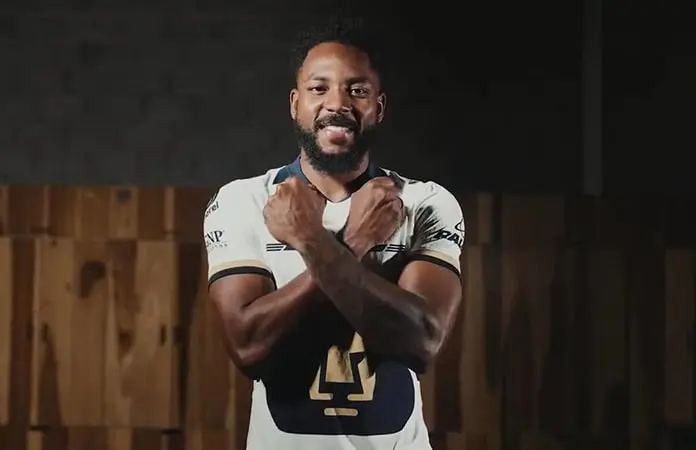 Pumas hace oficial la contratación de Angulo