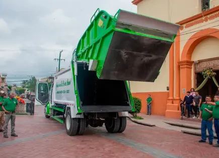 Adquiere municipio camión para basura