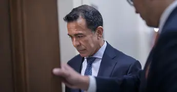 Ex asesor de Jill Biden invoca Quinta Enmienda en investigación