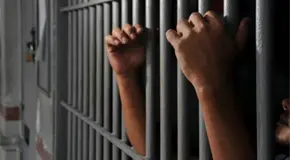 Trasladan hasta 400 reos de alta peligrosidad a penales federales