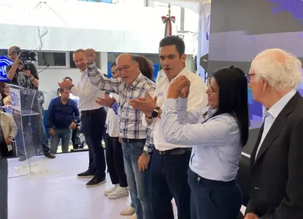 Entre protestas y con Galindo, Verónica Rodríguez asume dirigencia del PAN