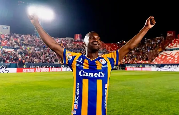 Vitinho dejó al Atl. de San Luis