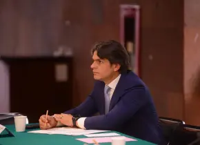 Presentan iniciativa de ley para inclusión digital y emprendimiento juvenil