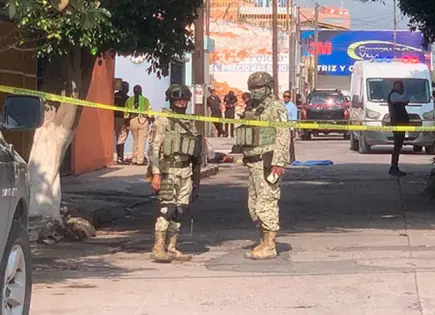 A golpes y puñaladas, asesinan a un individuo