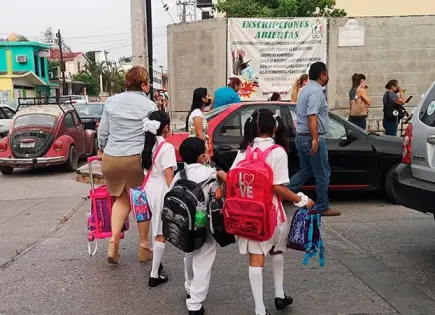 Regresan a clase e 48 mil alumnos en Solead