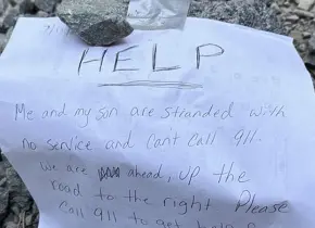 Rescatan a madre e hijo perdidos en bosque de California