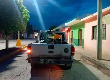 Fumigan colonias del municipio