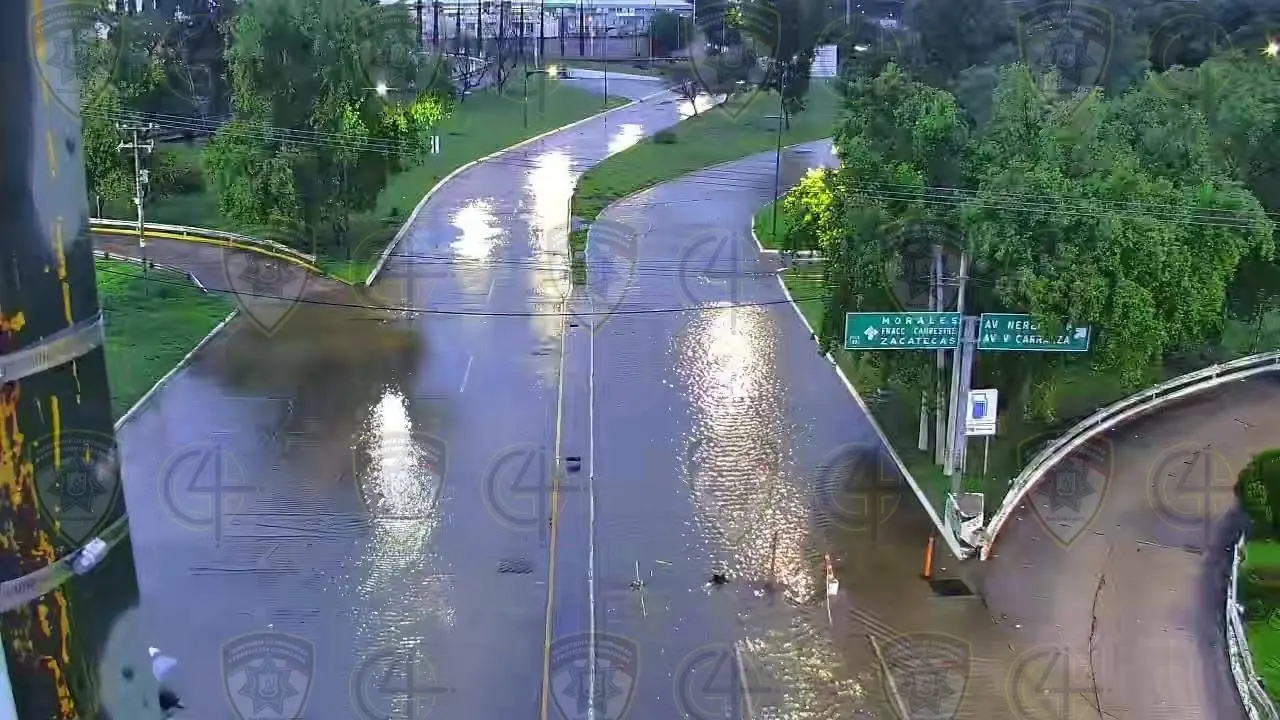 Lluvias provocan cierre vial en Río Santiago y Río Españita
