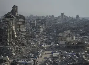 Israel ataca una iglesia en Gaza