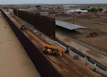 Levantan nuevo muro fronterizo