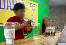 Fotos | Ponen a niños en barra de cerveza del Miguel Barragán Fotos | Ponen a niños en barra de cerveza del Miguel Barragán