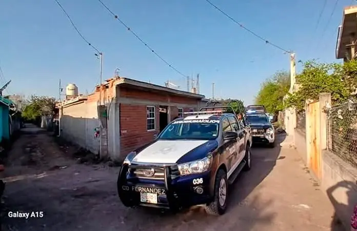 Policías rescatan a joven desaparecido