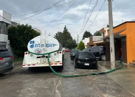 Aquos guarda silencio a una semana sin suministro de El Realito