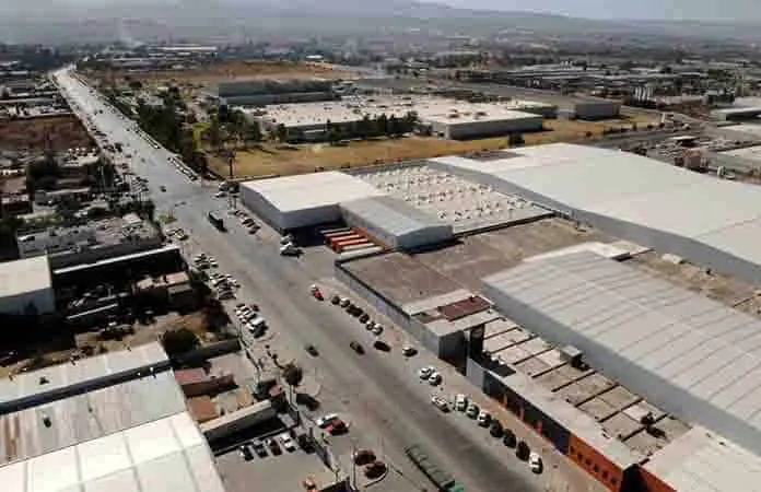 Gallardo anuncia próxima conclusión de vía alterna