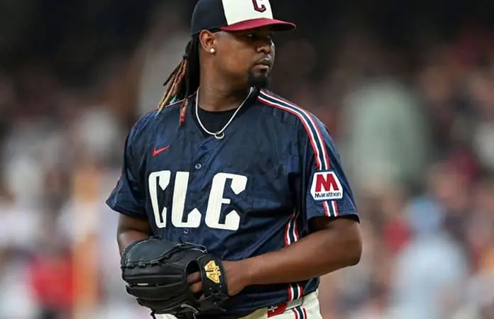 MLB extiende sanción de Ortiz