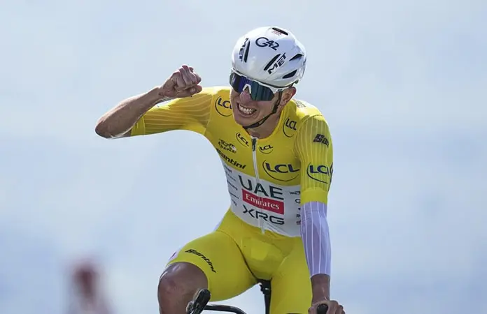 Pogacar también rompe el crono