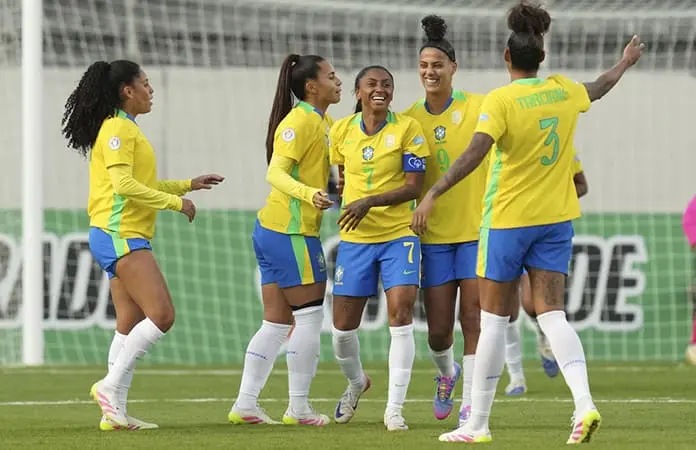 Presentan la Liga de Naciones Femenina