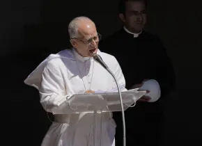 Papa León XIV visita observatorio astronómico del Vaticano en conmemoración del Apollo 11