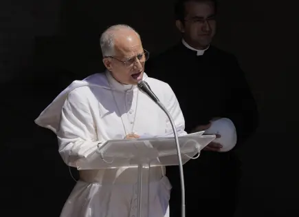 Papa León XIV visita observatorio astronómico del Vaticano en conmemoración del Apollo 11
