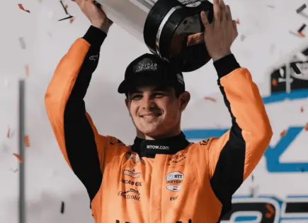 Pato OWard brilla con su victoria en la IndyCar de Toronto