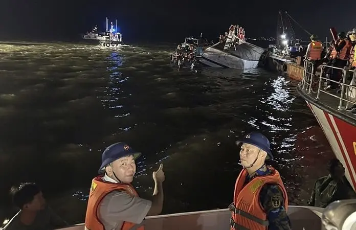 Fatal naufragio en Vietnam