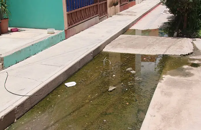 Interapas ignora reportes de colonos de Aguaje 2000