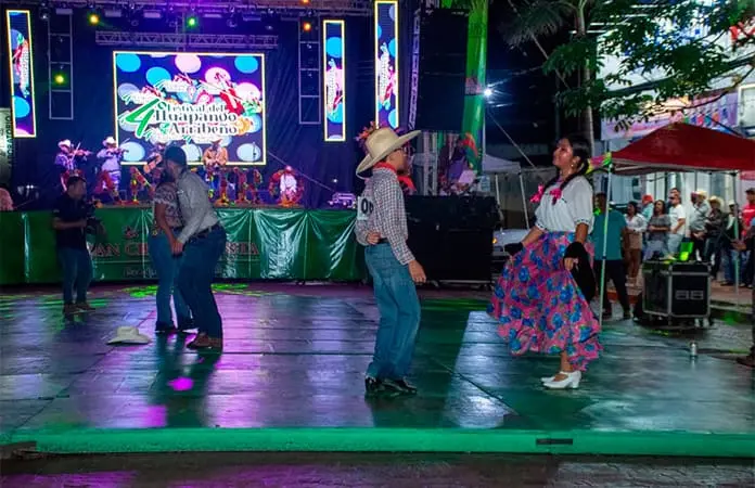 Invitan a niños a curso de baile