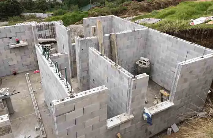 Licencias de construcción tardan hasta cuatro meses