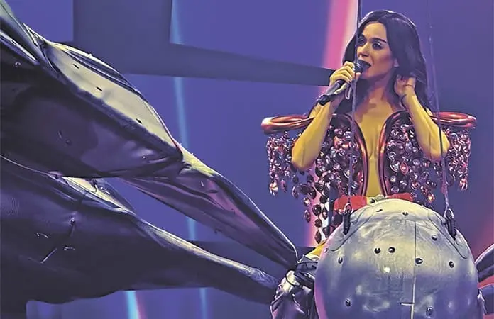 Susto para Katy Perry