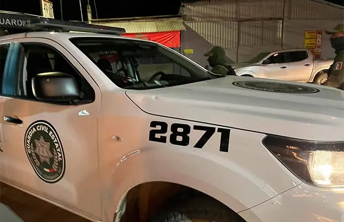 Agentes de la GCE intimidan a reportera