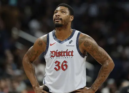 Los Lakers se refuerzan con Marcus Smart
