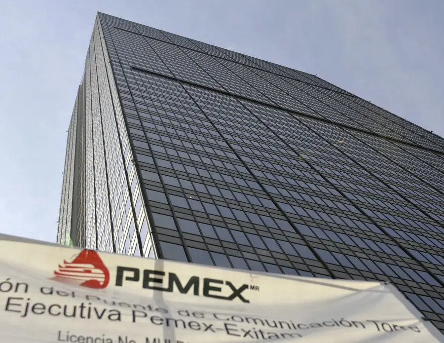 Operación financiera adelantada por SHCP para fortalecer a Pemex