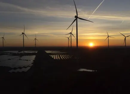 Informe de la ONU destaca crecimiento de la energía renovable a nivel mundial