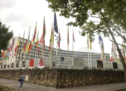 Estados Unidos se retira de la UNESCO generando controversia internacional