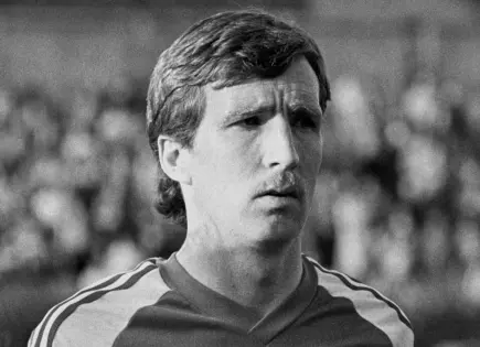 Fallece Joey Jones, leyenda del fútbol galés