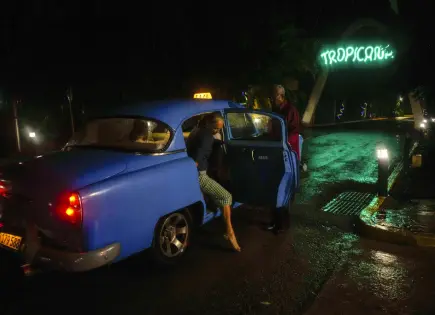 Desciende un 25% el turismo en Cuba durante el primer semestre