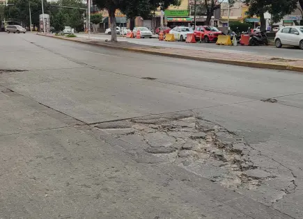Fotos | Se agrava deterioro en calles y avenidas de zona centro