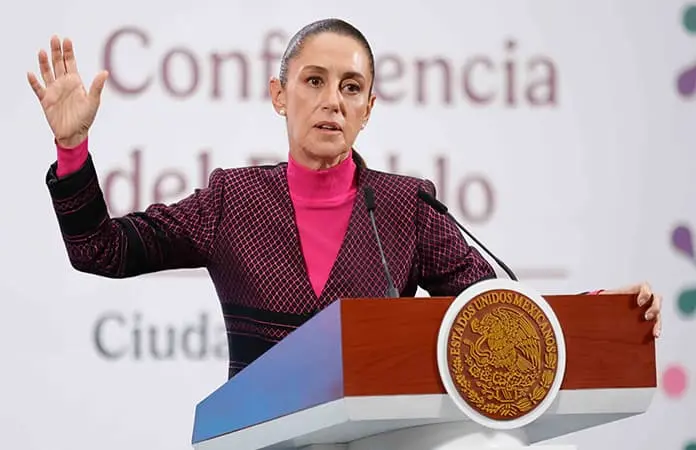 Claudia Sheinbaum acusa a la oposición de ser vendepatrias