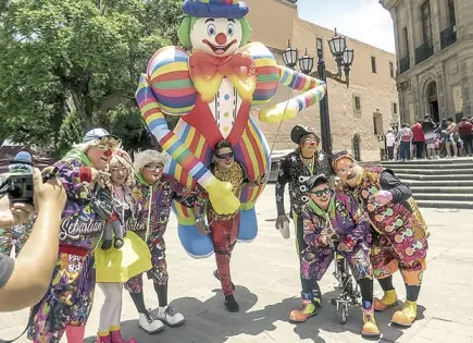 Carnaval Latino de Payasos