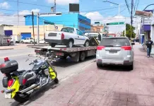En operativo, SSPC aplica multas por invasi&oacute;n de banquetas