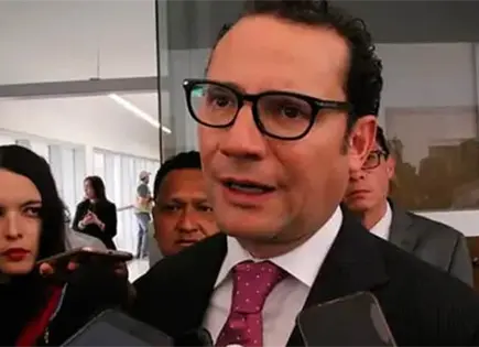 Juzgado federal exige al Congreso reponer juicio político a Xavier Nava Juzgado federal exige al Congreso reponer juicio político a Xavier Nava
