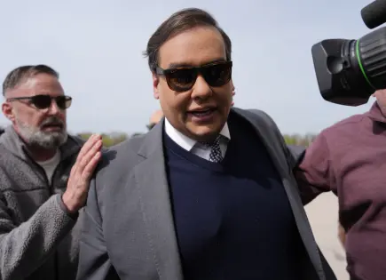 Exrepresentante de EEUU George Santos condenado a 7 años de prisión