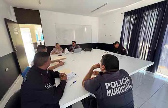 Cesan a policías municipales, por abusos