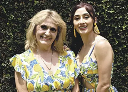 LA DESPIDEN DE LA SOLTERÍA
