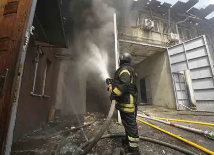 Fuerzas de Kiev resisten ofensiva