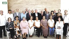 CELEBRAN 50 AÑOS DE PROFESIONISTAS