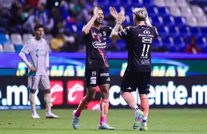 Puebla saca la victoria ante Santos
